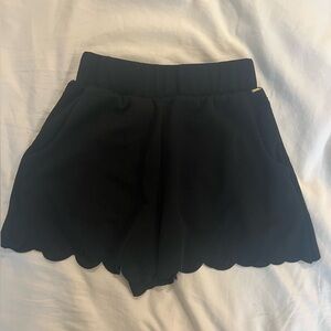 Guess Scalloped Shorts